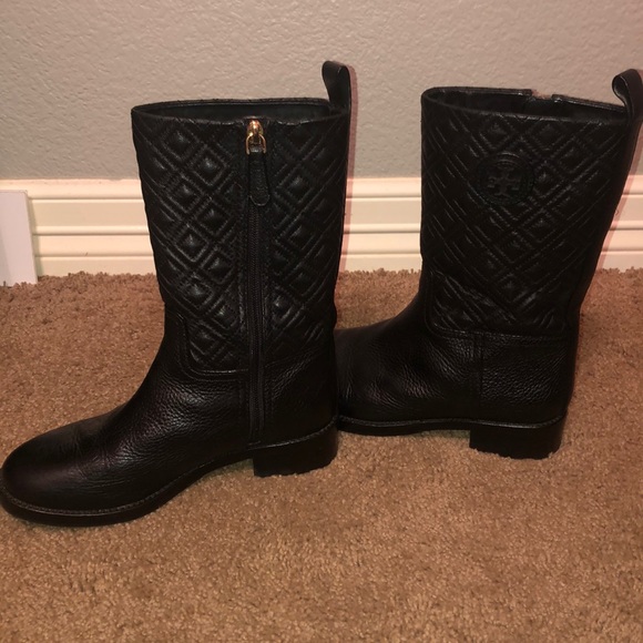 tory burch outlet boots